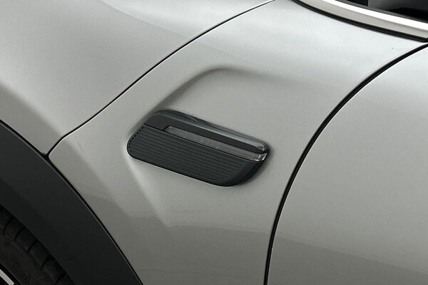 Used MINI Hatch 2024 for sale - 76084354: Photo 30