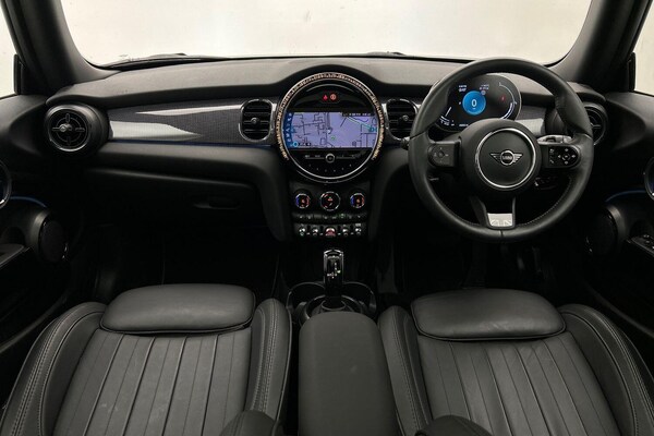 Used MINI Hatch 2024 for sale - 76084354: Photo 4