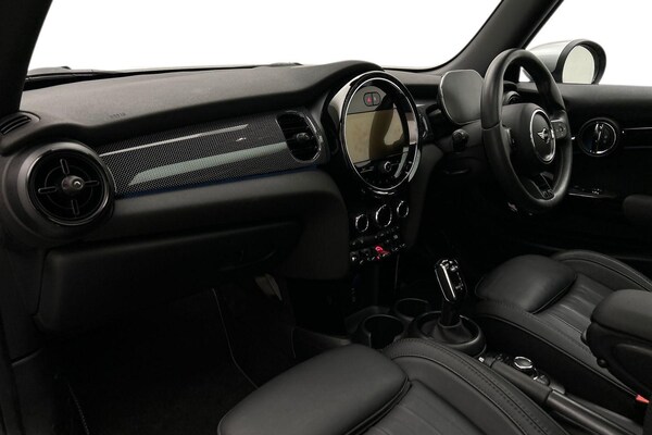 Used MINI Hatch 2024 for sale - 76084354: Photo 7