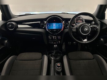 Used MINI Hatch 2021 for sale - 75377364: Photo