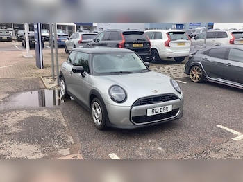 2024 (74) - Cooper C 3 Door