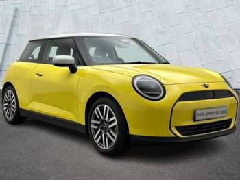 2024 (24) - Cooper E 3-Door