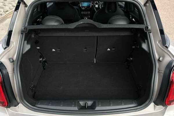 Used MINI Hatch 2022 for sale - 75634272: Photo 13