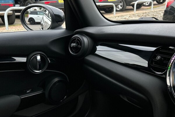 Used MINI Hatch 2022 for sale - 75634272: Photo 24