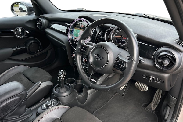 Used MINI Hatch 2022 for sale - 75634272: Photo 6
