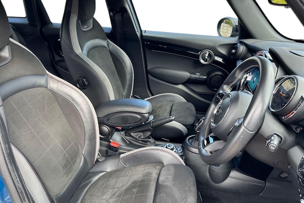 Used MINI Hatch 2022 for sale - 75298428: Photo 11
