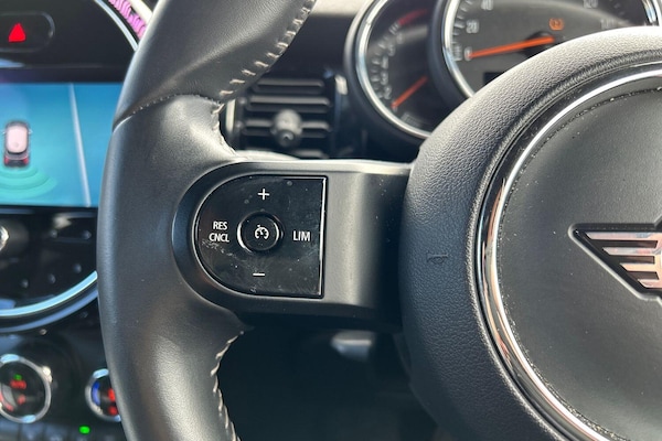 Used MINI Hatch 2022 for sale - 75298428: Photo 17