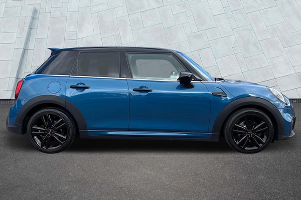 Used MINI Hatch 2022 for sale - 75298428: Photo 3
