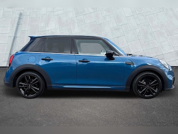 Used MINI Hatch 2022 for sale - 75298428: Photo