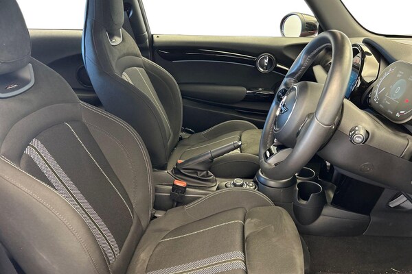 Used MINI Hatch 2022 for sale - 75430914: Photo 11
