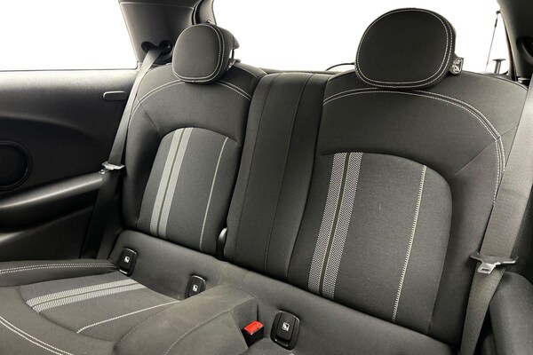 Used MINI Hatch 2022 for sale - 75430914: Photo 12
