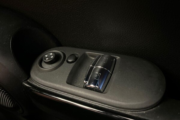Used MINI Hatch 2022 for sale - 75430914: Photo 23