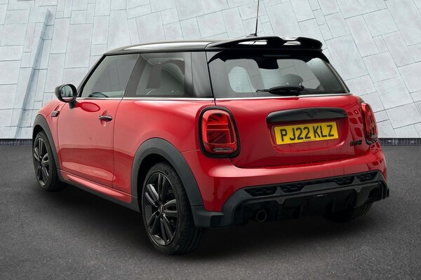 Used MINI Hatch 2022 for sale - 75430914: Photo 2