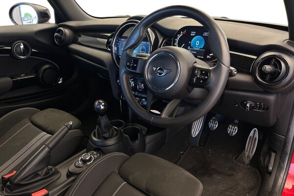 Used MINI Hatch 2022 for sale - 75430914: Photo 6
