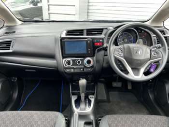 Used Honda Jazz 2017 for sale - 74851740: Photo