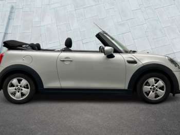 Used MINI Convertible 2021 for sale - 74851034: Photo