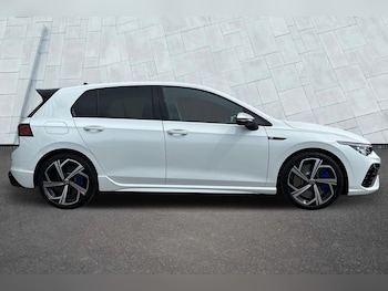 Used Volkswagen Golf 2024 for sale - 75059731: Photo