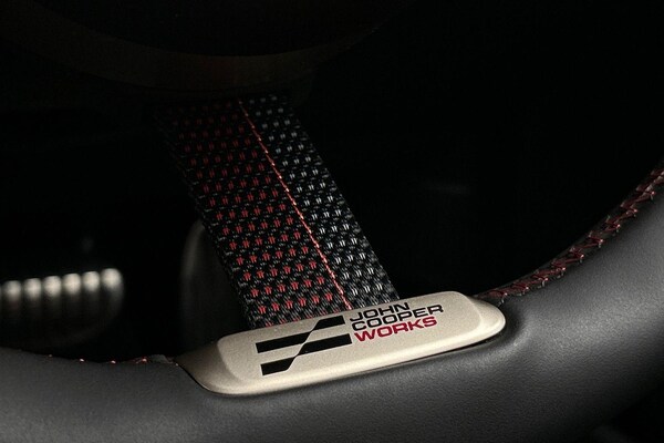 Used MINI Hatch 2025 for sale - 75051702: Photo 26