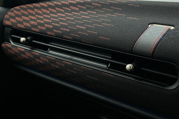 Used MINI Hatch 2025 for sale - 75051702: Photo 27