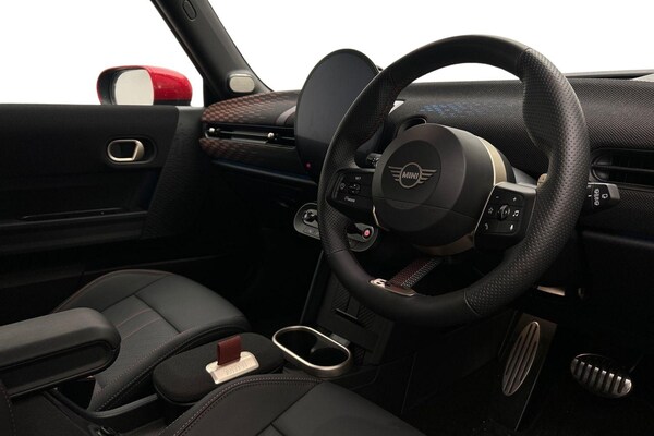 Used MINI Hatch 2025 for sale - 75051702: Photo 7
