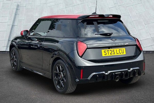 Used MINI Hatch 2025 for sale - 75965809: Photo 2
