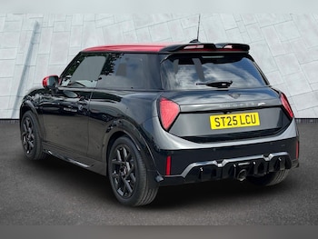 Used MINI Hatch 2025 for sale - 75965809: Photo 2