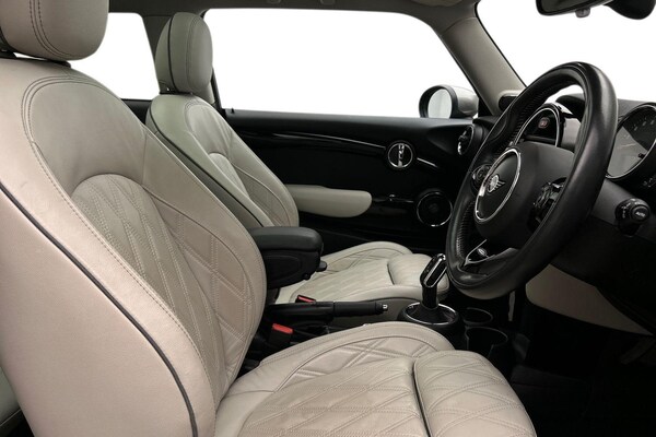 Used MINI Hatch 2021 for sale - 76013232: Photo 11