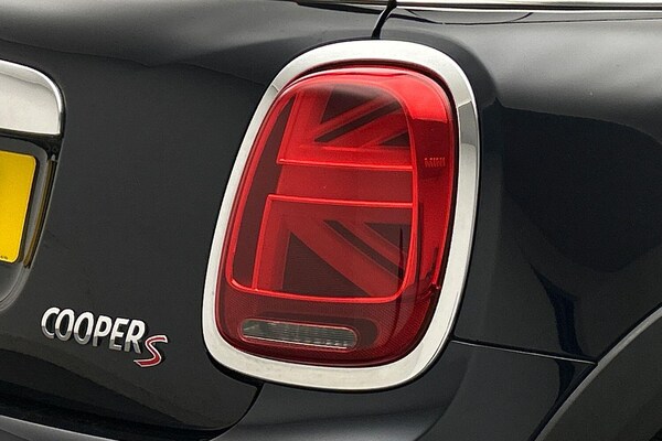 Used MINI Hatch 2021 for sale - 76013232: Photo 19