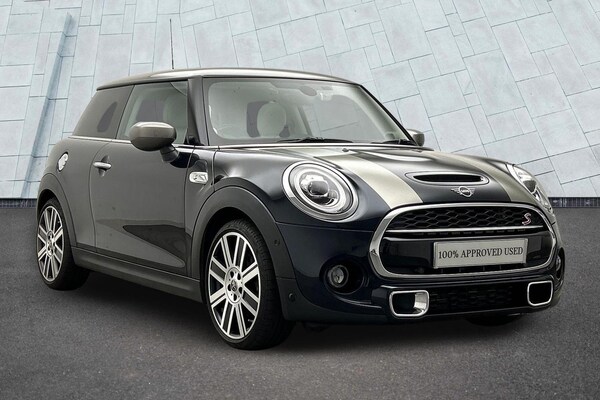 Used MINI Hatch 2021 for sale - 76013232: Photo 1