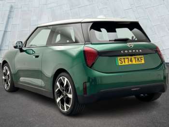 Used MINI Hatch 2024 for sale - 74908750: Photo