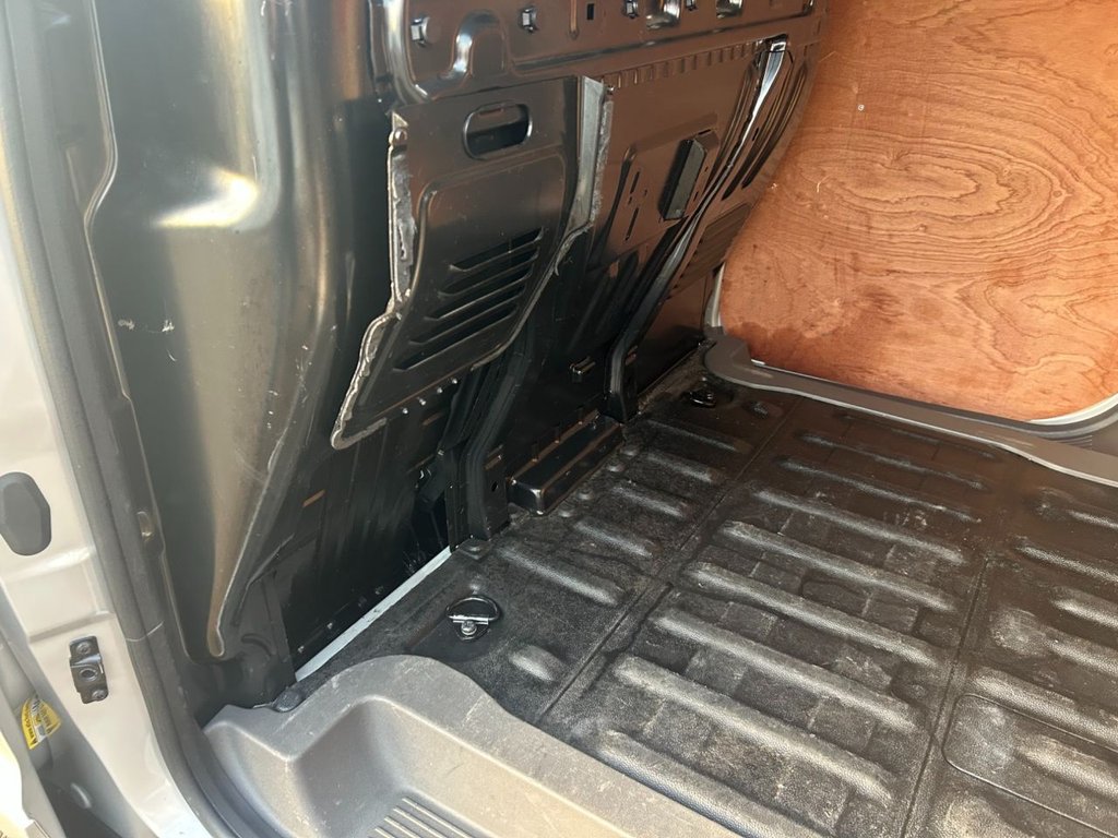 Used Ford Transit Connect 2022 for sale - 76617669: Photo 21