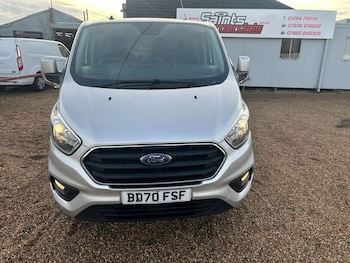 Used Ford Transit Custom 2020 for sale - 76570239: Photo