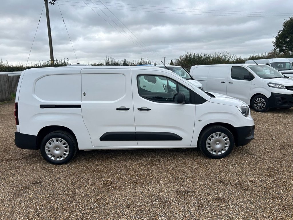 Used Vauxhall Combo 2021 for sale - 76386624: Photo 5