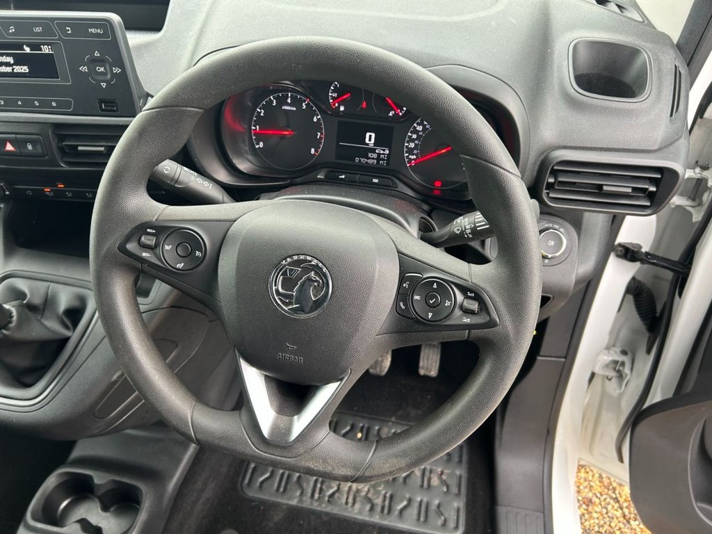 Used Vauxhall Combo 2021 for sale - 76386624: Photo 9