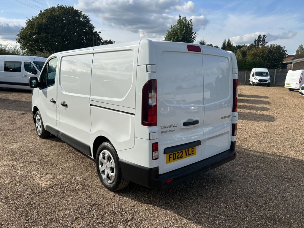 Used Renault Trafic 2022 for sale - 76106106: Photo 18