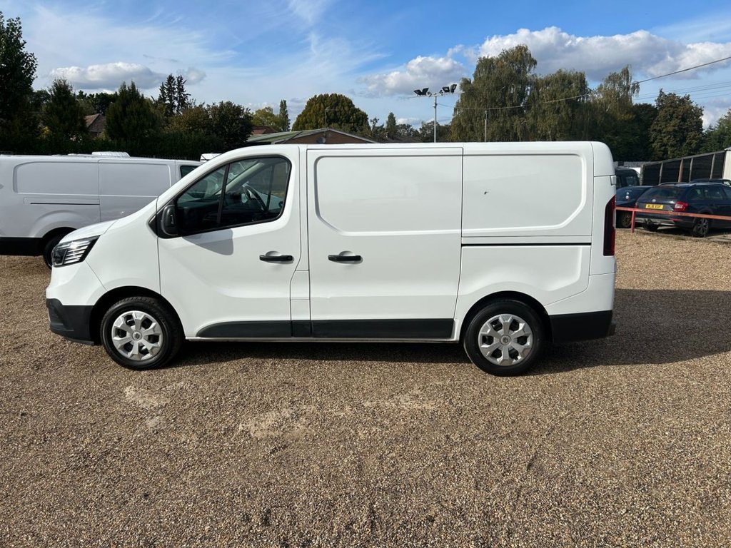 Used Renault Trafic 2022 for sale - 76106106: Photo 19