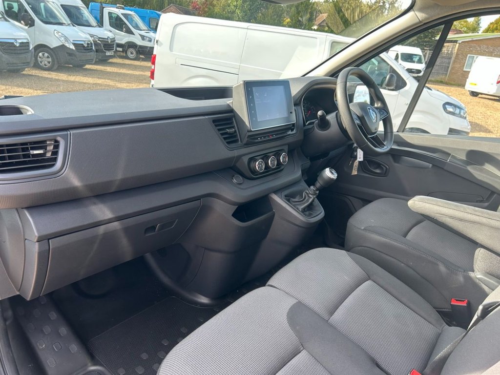 Used Renault Trafic 2022 for sale - 76106106: Photo 23