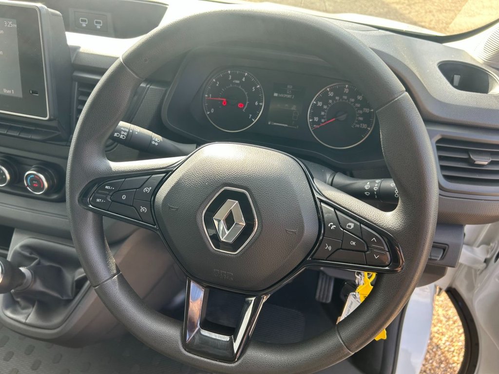 Used Renault Trafic 2022 for sale - 76106106: Photo 8