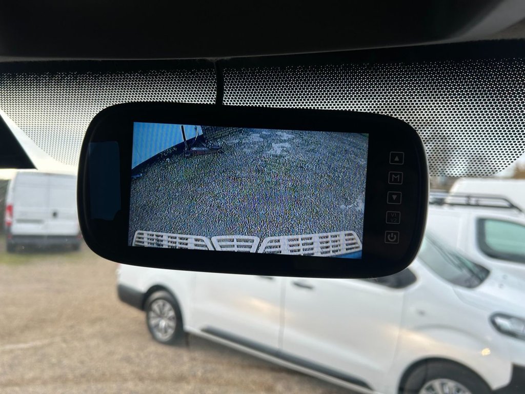 Used Vauxhall Movano 2018 for sale - 77250576: Photo 24