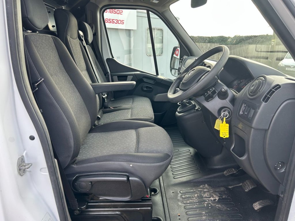 Used Vauxhall Movano 2018 for sale - 77250576: Photo 3