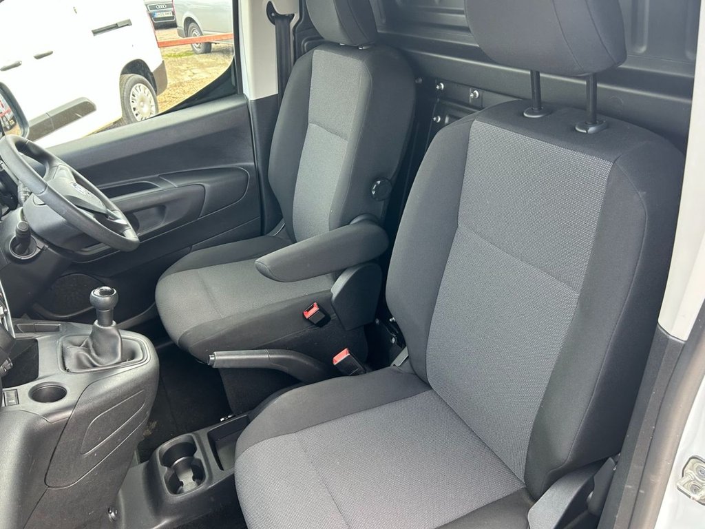 Used Vauxhall Combo 2020 for sale - 76396369: Photo 17