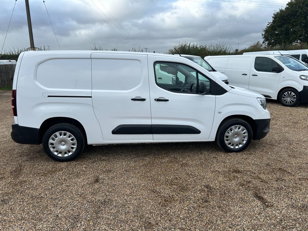 Used Vauxhall Combo 2020 for sale - 76396369: Photo 5