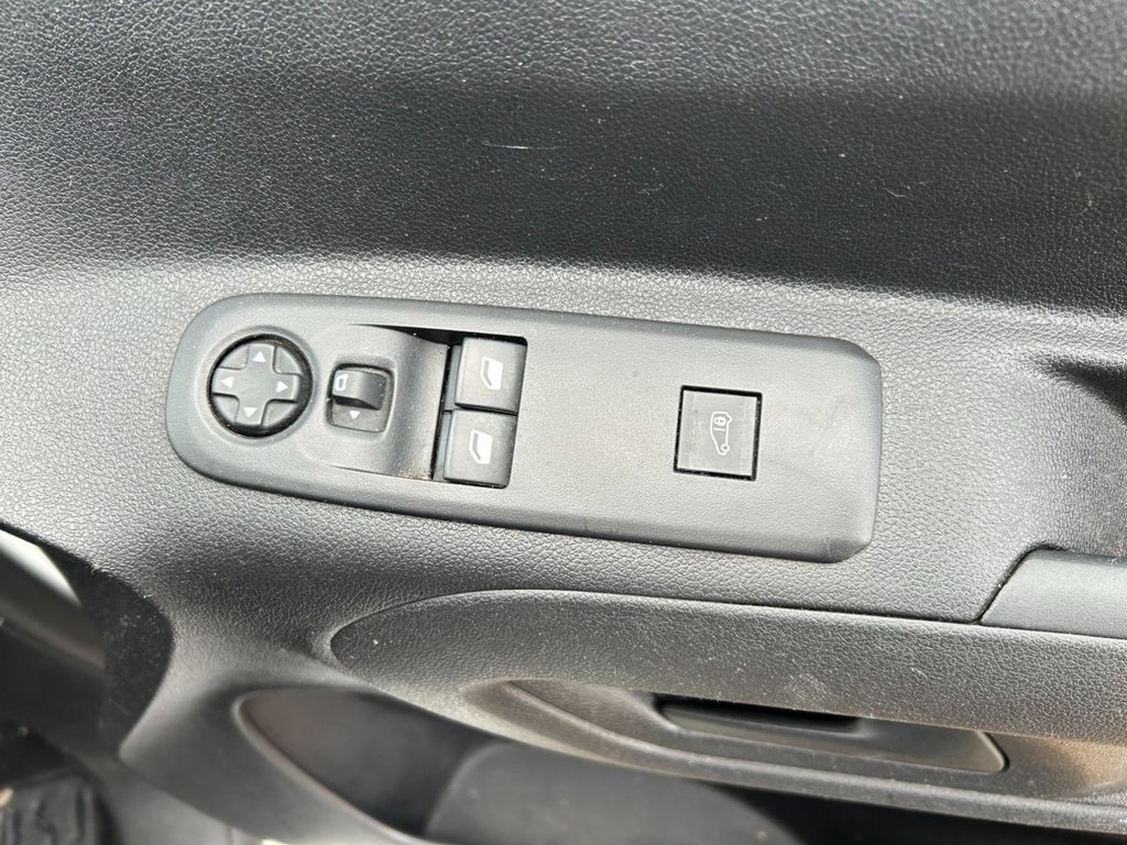 Used Vauxhall Combo 2020 for sale - 76396369: Photo 9