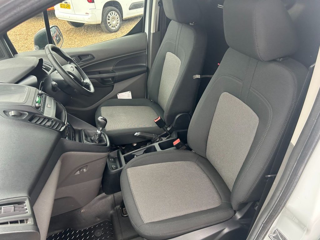 Used Ford Transit Connect 2020 for sale - 76267129: Photo 15