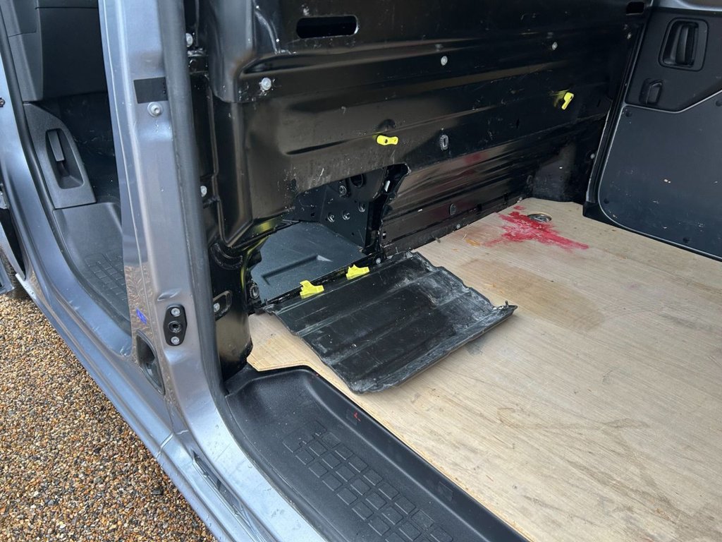 Used Peugeot Expert 2023 for sale - 77583677: Photo 21