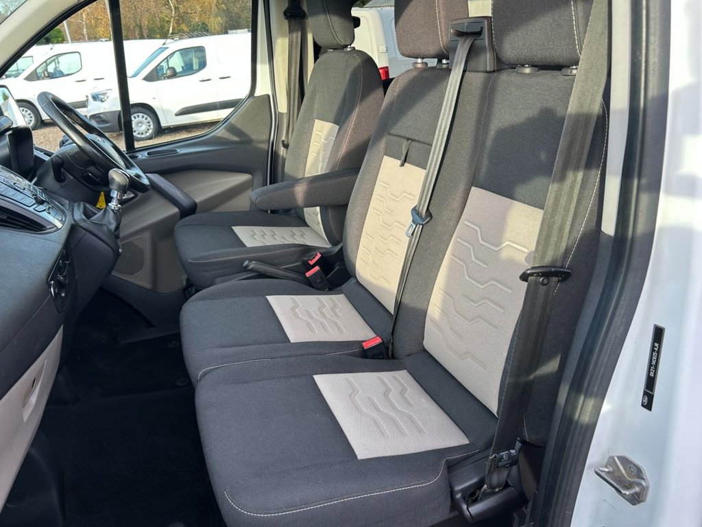 Used Ford Transit Custom 2017 for sale - 76570319: Photo 20