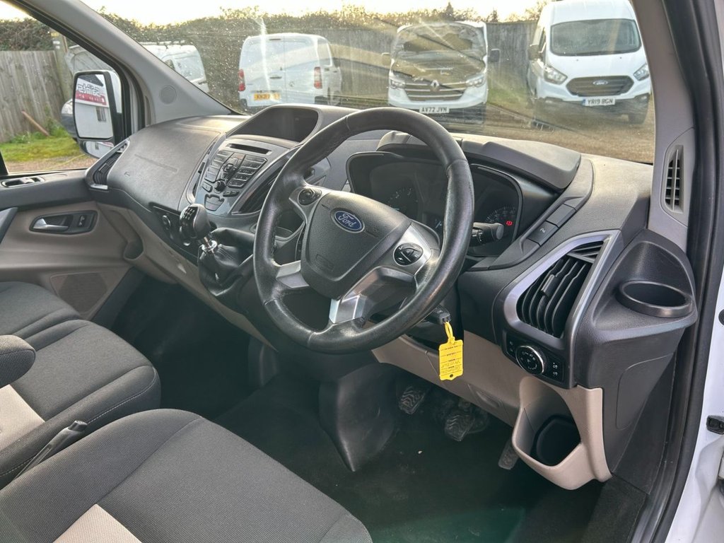 Used Ford Transit Custom 2017 for sale - 76570319: Photo 7