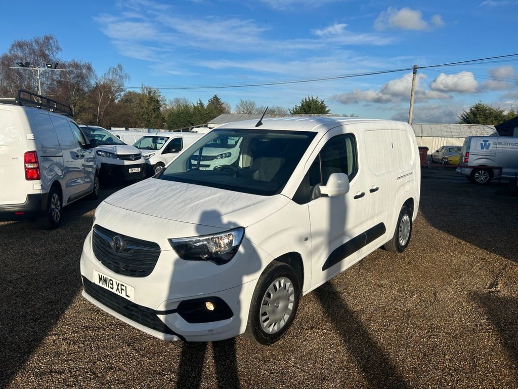 Used Vauxhall Combo 2019 for sale - 77227103: Photo 3