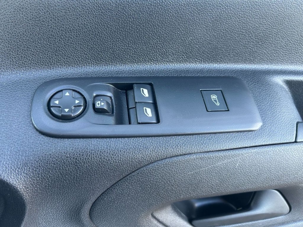 Used Vauxhall Combo 2019 for sale - 77227103: Photo 9