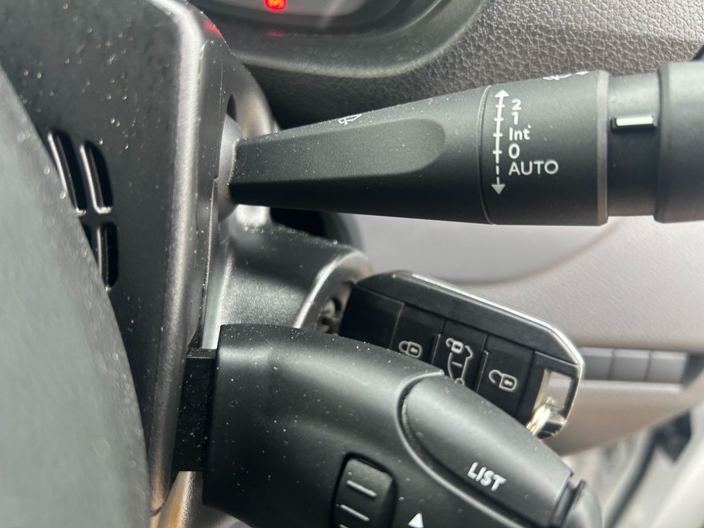 Used Vauxhall Vivaro 2022 for sale - 76962475: Photo 10